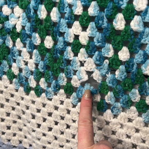 Vintage Handmade Afghan Blanket Throw Crocheted Granny 72 X 70 cream green blue - Picture 3 of 9